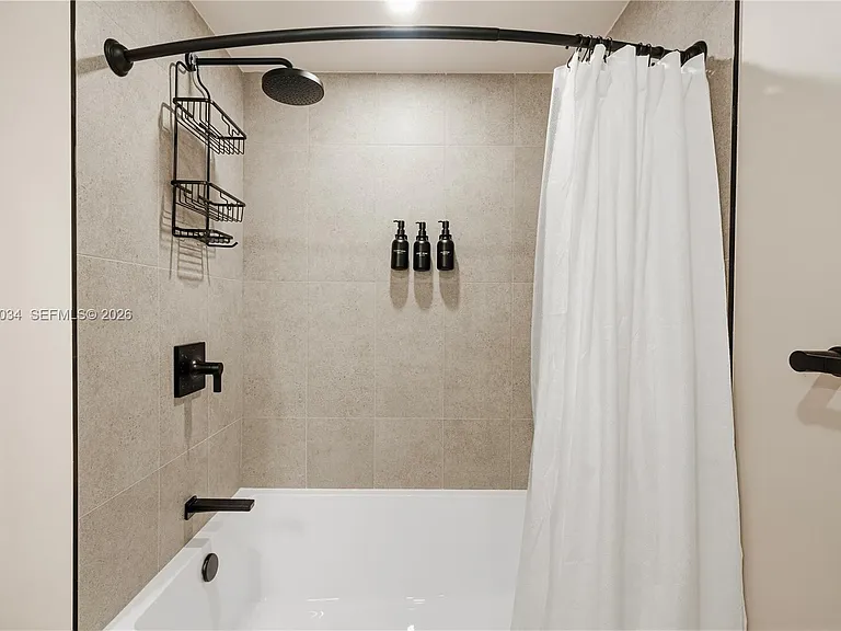 121 NE 5th St #2706 — Photo 23