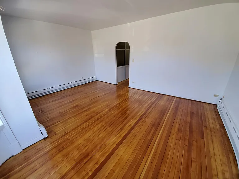 518 Madison Ave #2 — Photo 9