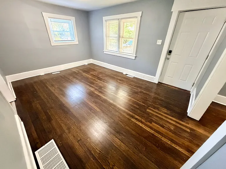 406 Highland Ave #A — Photo 6