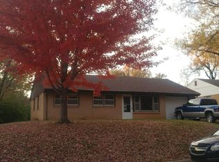 1505 Pipher Ln, Manhattan, KS 66502