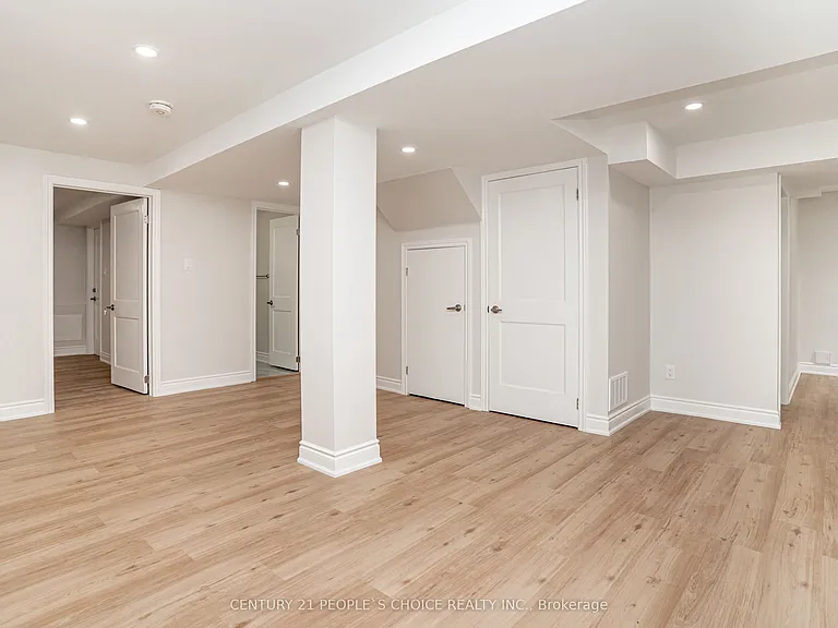 3476 Kelso Cres — Photo 11