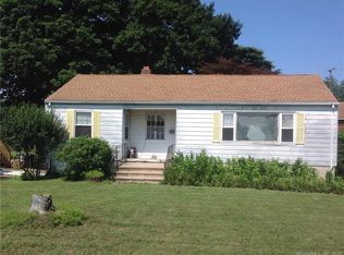 348 Buckingham Ave, Milford, CT 06460