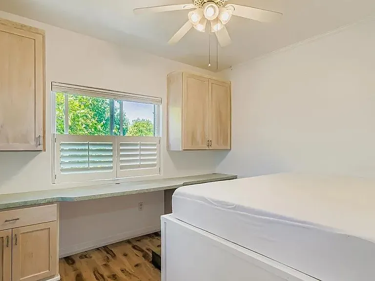 2045 Goshawk St #B — Photo 5