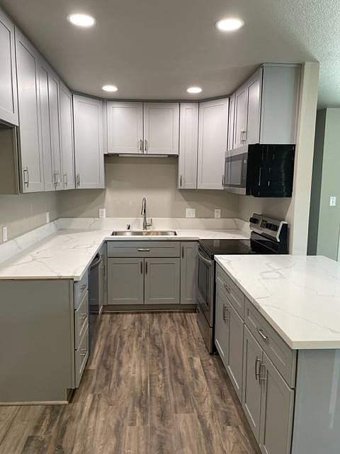1st image of 5009 Venuto Way