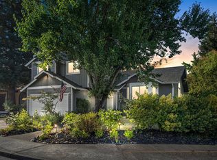 840 Natalie Dr, Windsor, CA 95492
