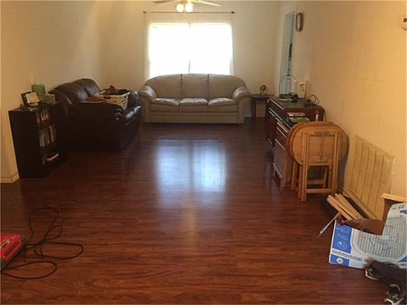5th image of 10403 San Leon Dr