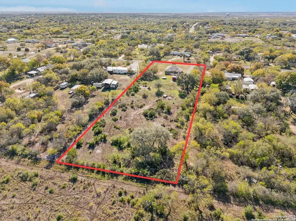 149 COUNTY ROAD 5720, Castroville, TX 78009