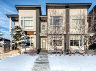 1883 E 47th St NW, Calgary, AB T3B6E2
