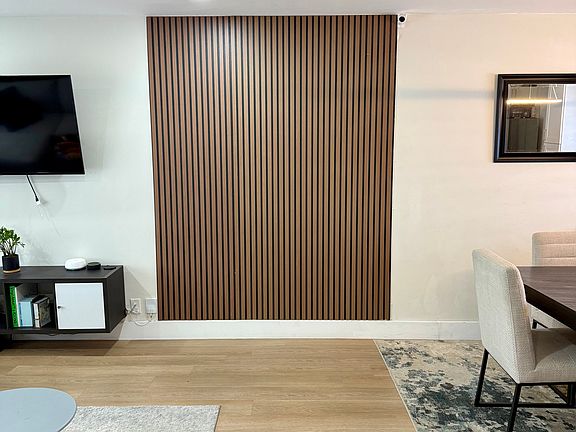 4th image of 100 SW 7th St #1