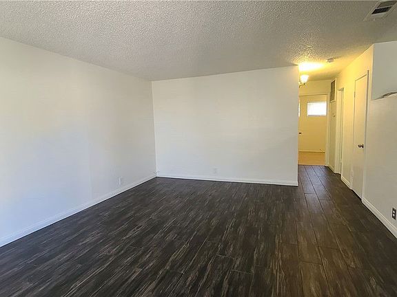 4th image of 2900 Marlin Ave APT D