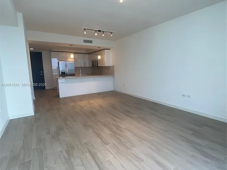 999 SW 1st Ave #3209 — Photo 5