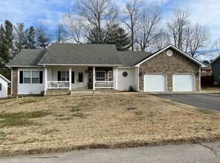 306 Regina Ave, Thayer, MO 65791