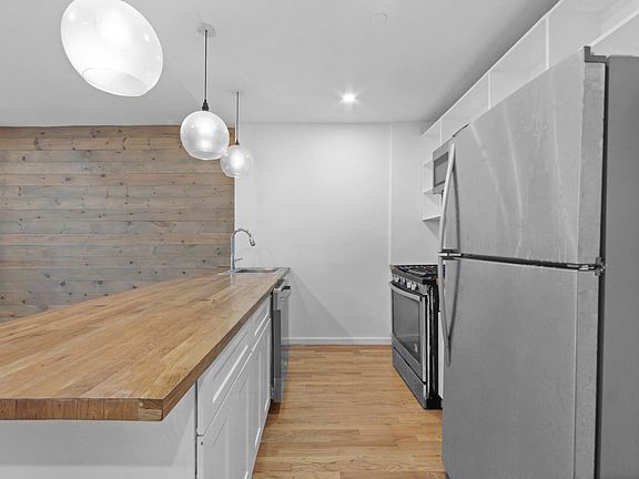 2nd image of 271 Malcolm X Blvd APT 3R