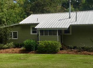 10488 Blackwater Rd, Baker, LA 70714