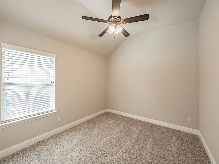 1625 Town Creek Cir — Photo 28