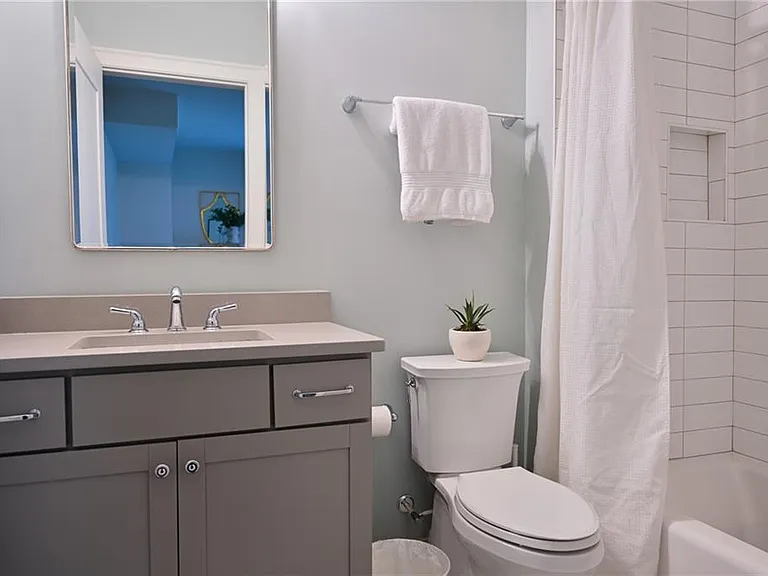 801 Adair Ave NE — Photo 42