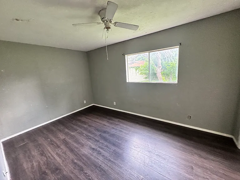 601 Laurel Dr — Photo 6