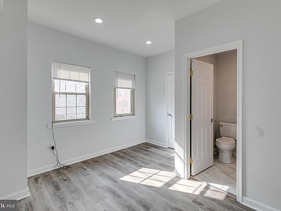 3rd image of 1914 N 17th St #B