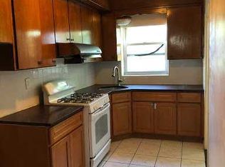 13854 60th Ave, Flushing, NY 11355