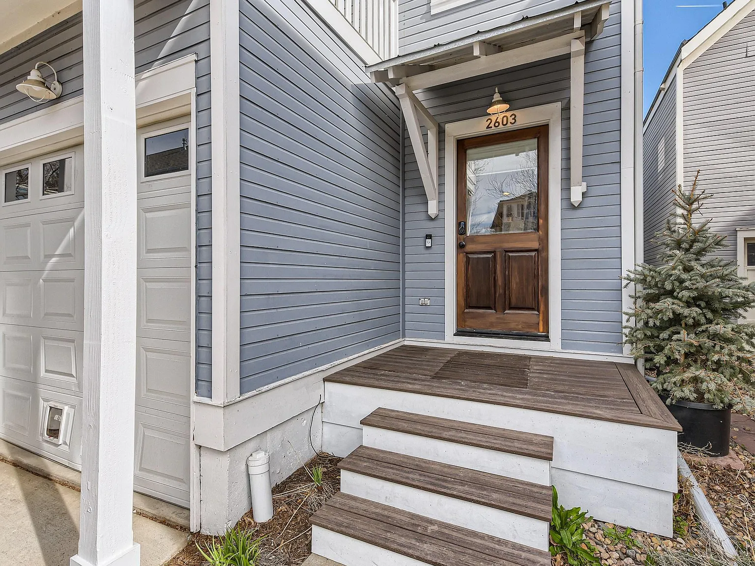 3 bed, 1236 sqft, $3,495 — Photo 3