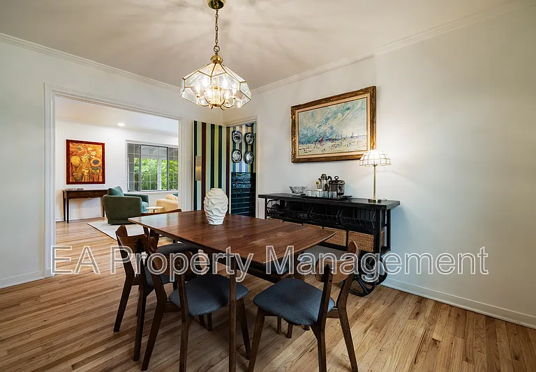 520 San Pasquale Ave SW — Photo 4