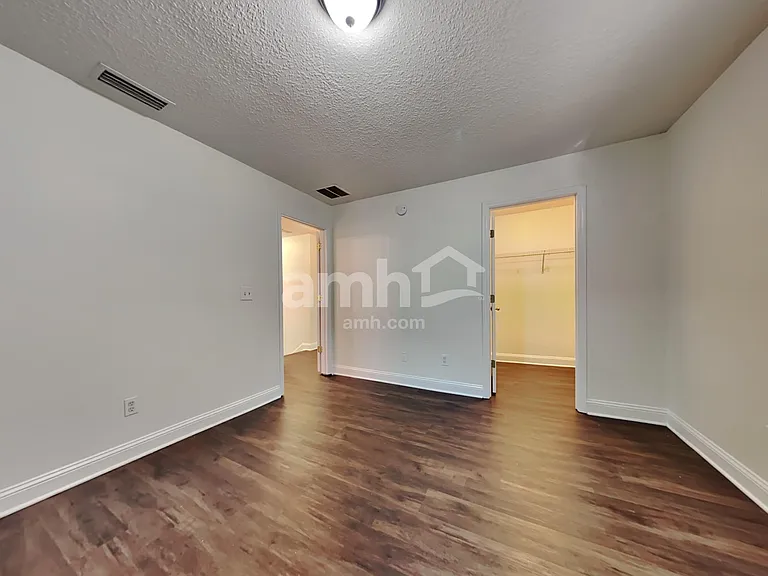 2510 Victoria Point Dr — Photo 20
