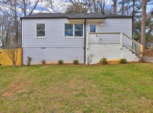 1925 W Forrest Ave, East Pt, GA 30344