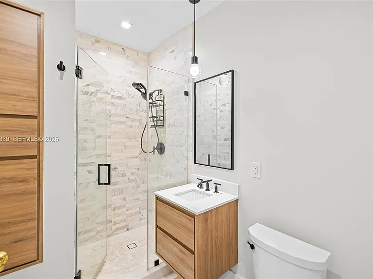 7934 West Dr #501 — Photo 32