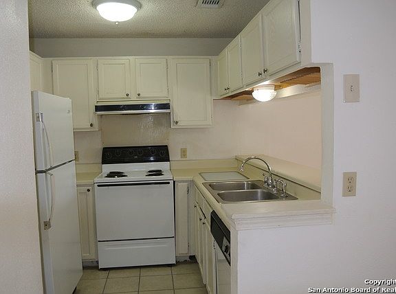 3rd image of 5322 Medical Dr #A-206