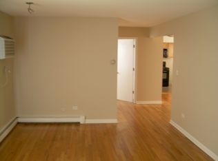 1727 W Touhy Ave APT 6, Chicago, IL 60626