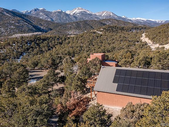 3rd image of 601 Trail Ridge Road