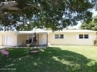 480 Cinnamon Dr, Satellite Beach, FL 32937