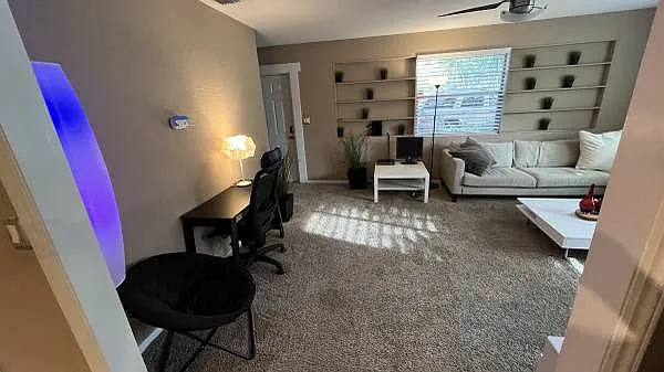 1090 Margaret Dr #2 — Photo 11