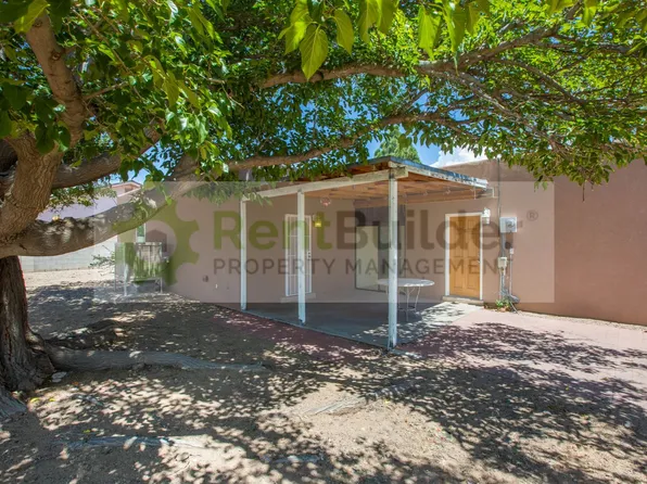 10101 La Paz Dr NW, Albuquerque, NM 87114