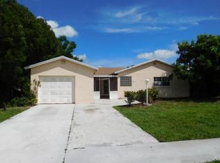 8827 SW 11th St, Boca Raton, FL 33433