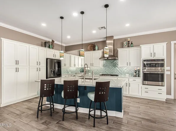 3310 TEN BEARS Circle, Wickenburg, AZ 85390