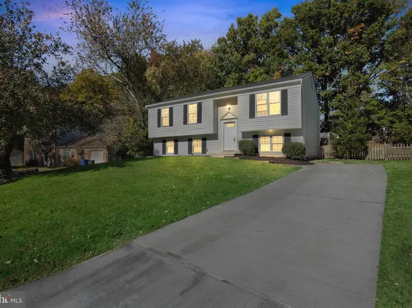 15010 Newcomb Ln, Bowie, MD 20716