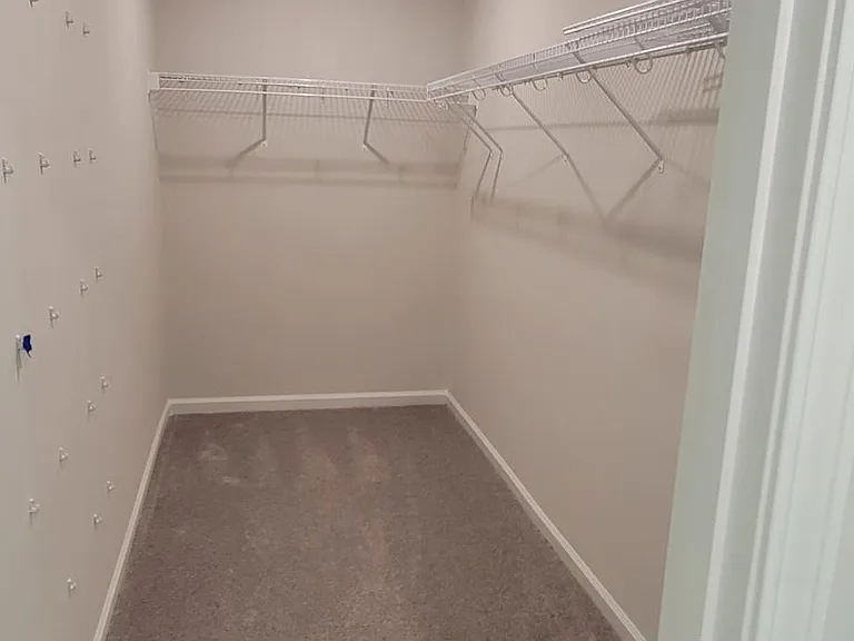 147 Diploma Dr — Photo 20