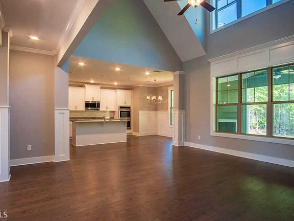 4th image of 116 Retreat Ln