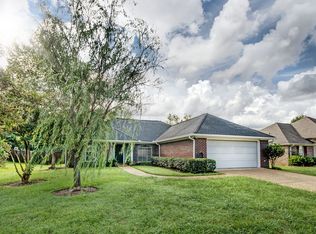 728 Prominence Dr, Flowood, MS 39232
