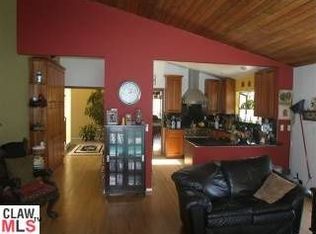 3727 Malibu Country Dr, Malibu, CA 90265
