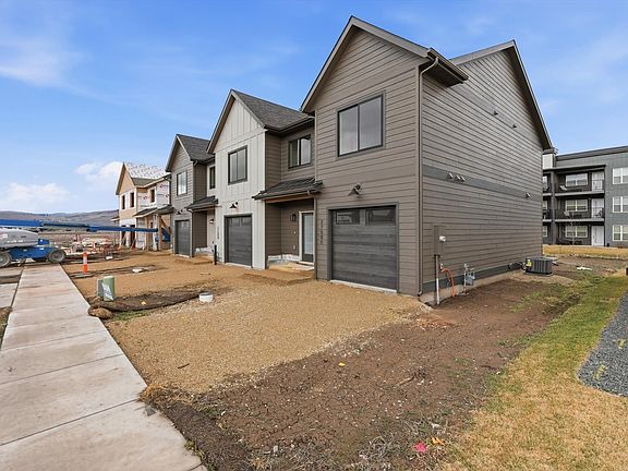 3rd image of 2750 Riata Rd #A-b