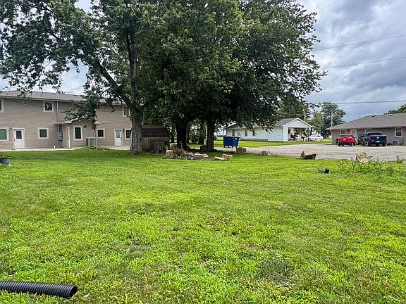 3rd image of 707 W Colorado St