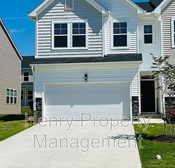 387 Thompson Overlook Way — Photo 1