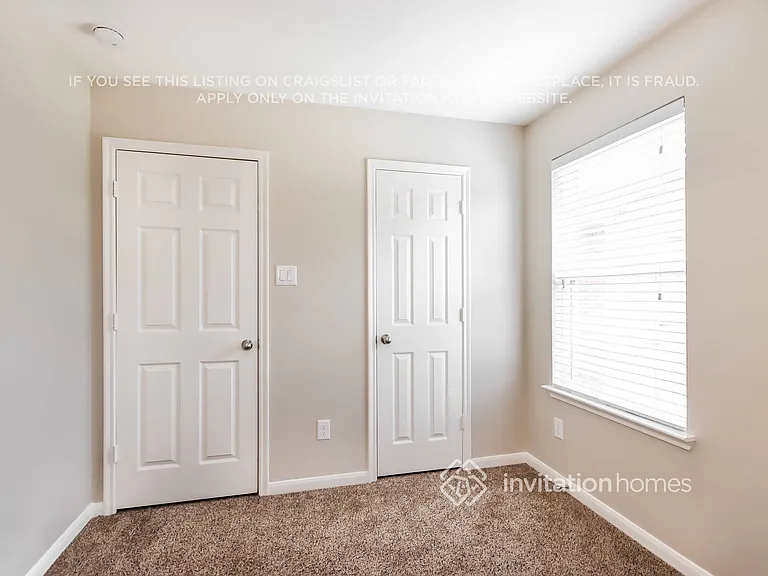 18702 Walden Glen Cir — Photo 11