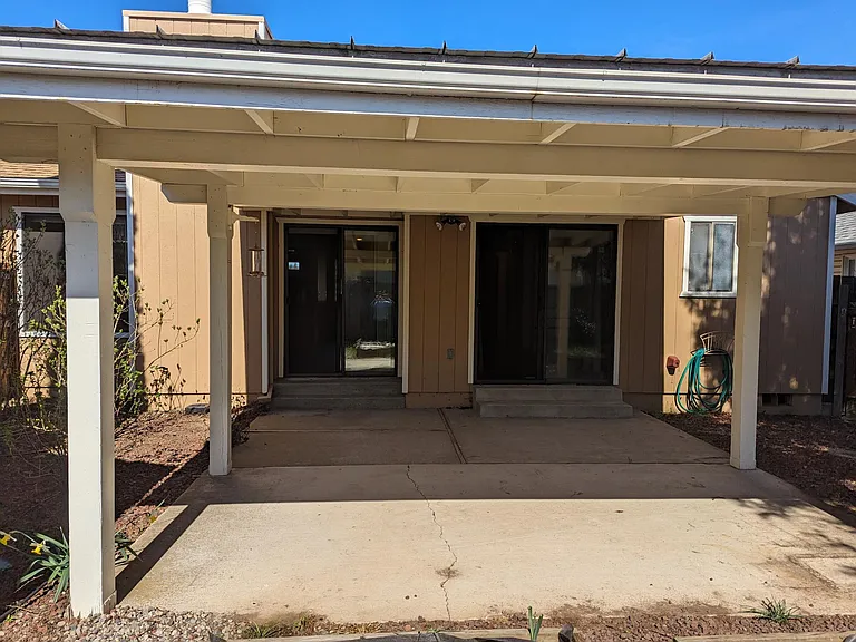 815 Sieverkropp Dr — Photo 37