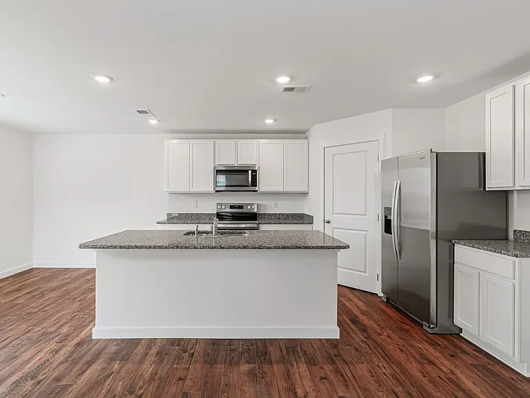 6829 Prospect Hill Ln — Photo 11