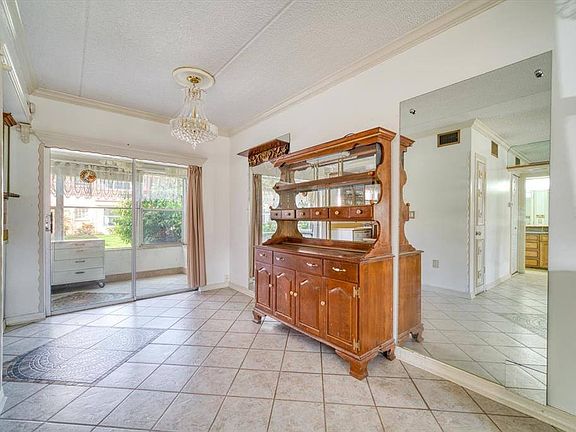 5th image of 7000 Sunset Dr S APT 1A