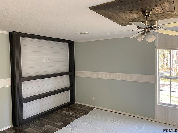 3rd image of 9805 Kirchherr Ave
