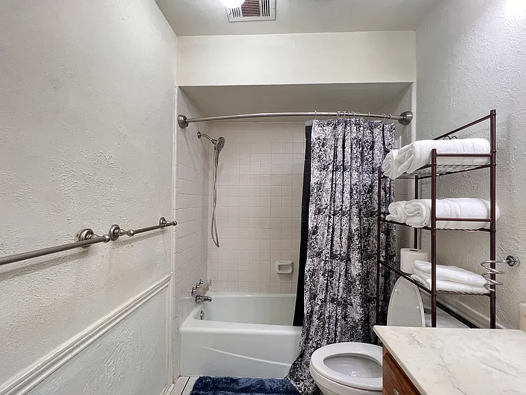 1605 Idyllwild Ct — Photo 26